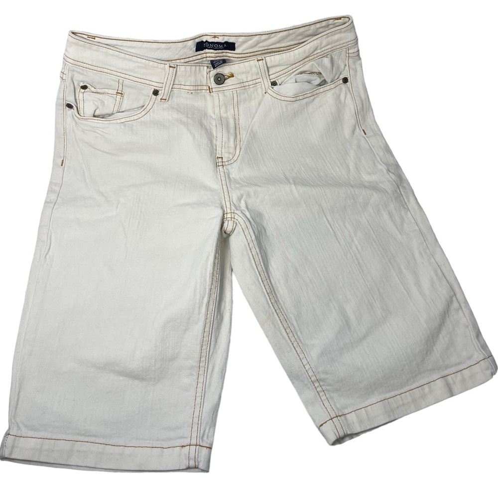 Womens shorts size 12‎ boxCE